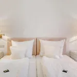 Eisenhut Otel