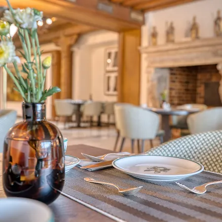 Eisenhut Hotel 4*
