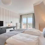 Eisenhut 4*