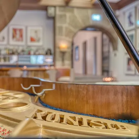 Eisenhut Hotel 4*