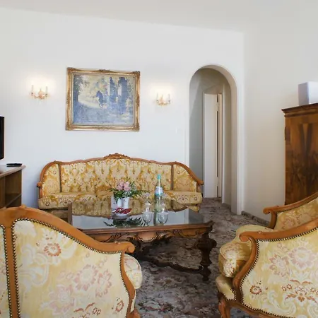 Eisenhut Rothenburg ob der Tauber